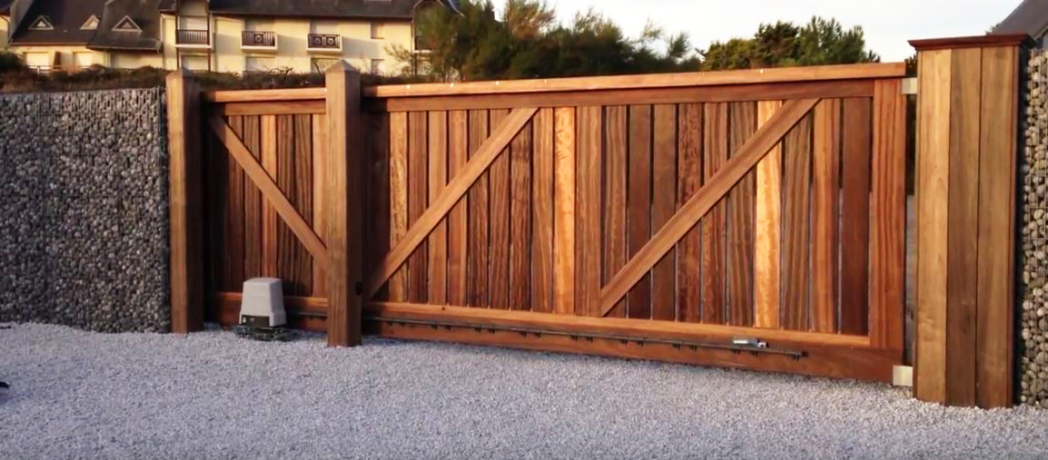 sliding gate and motor